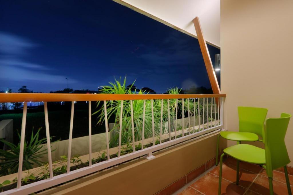 Bed and Breakfast Iconic Bali Living Denpasar Exterior foto